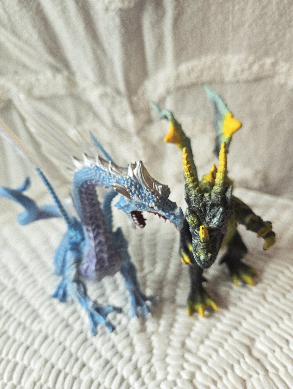 Dark Dargon Figurine - Yellow/Black Dragon Collectible
